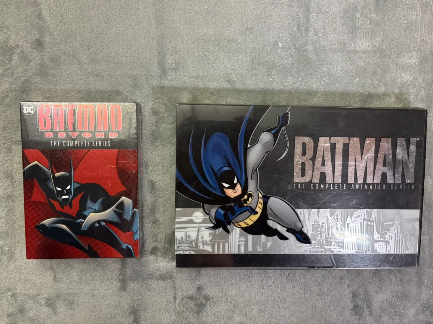 Batman + Batman Beyond + Smallville: Complete Series image indicator(2)