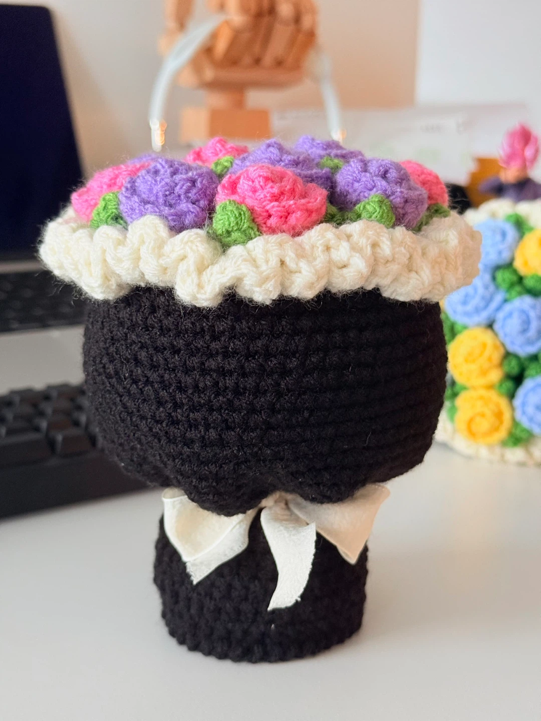 Handmade crochet flower bouquets (big size) - photo 3