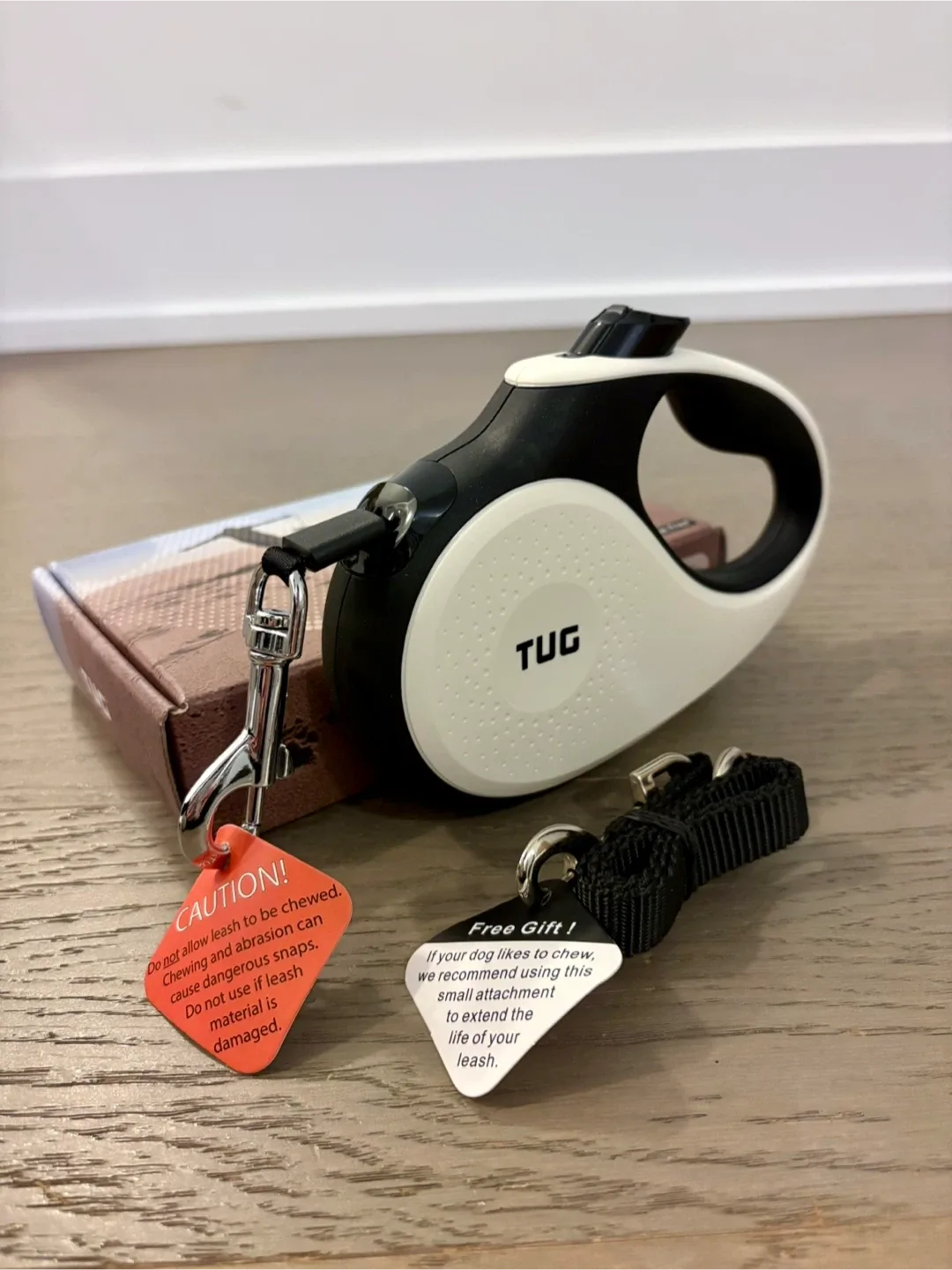 TUG Retractable Dog Leash - New in Box