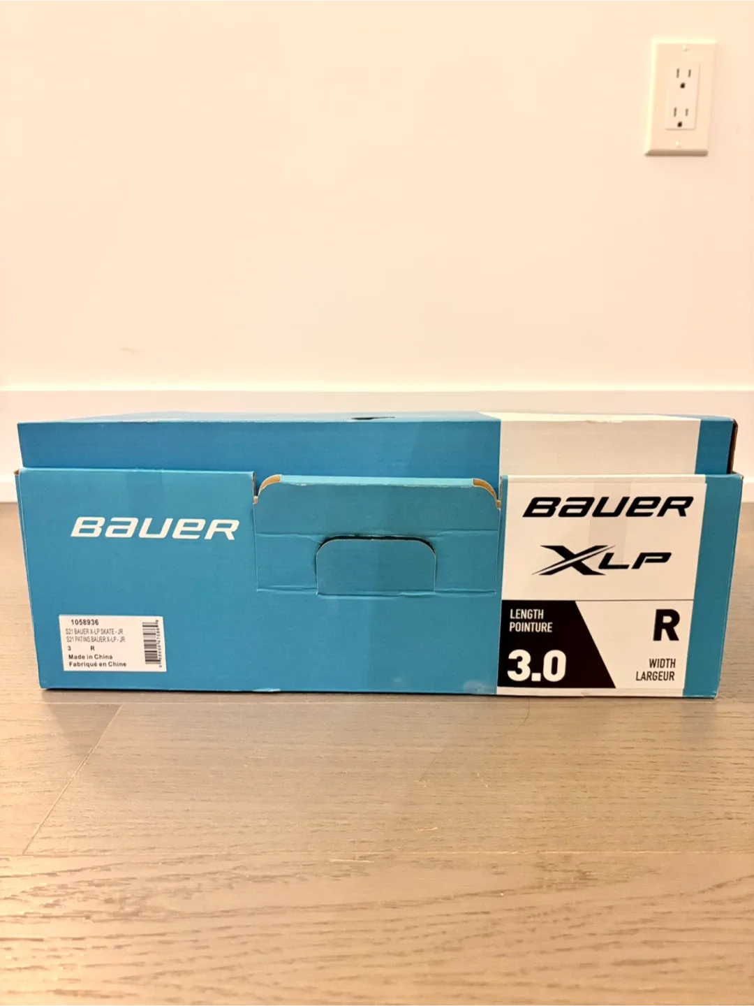 Bauer Ice Hockey Skates - Like New image indicator(9)