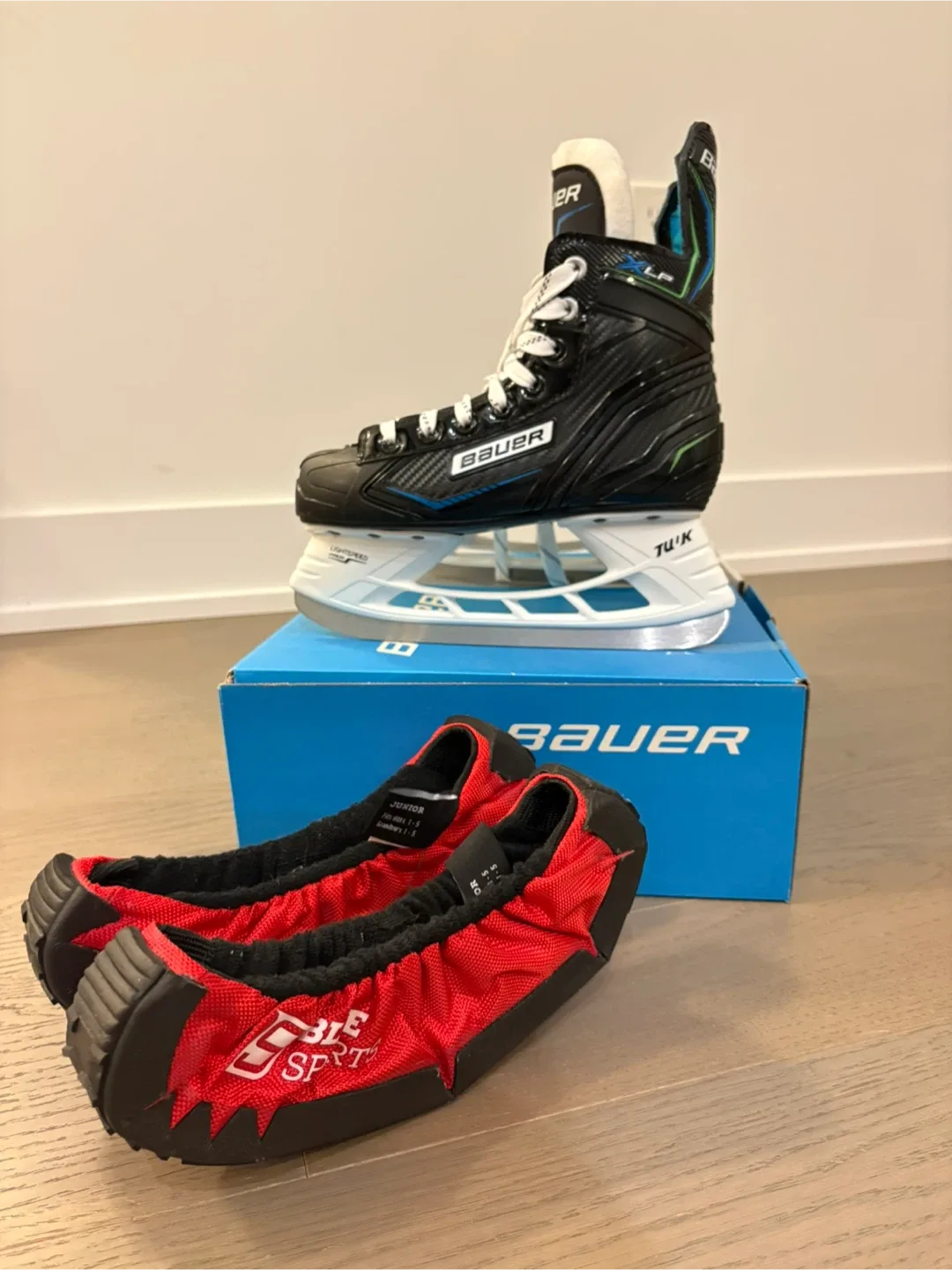 Bauer Ice Hockey Skates - Like New image indicator(7)