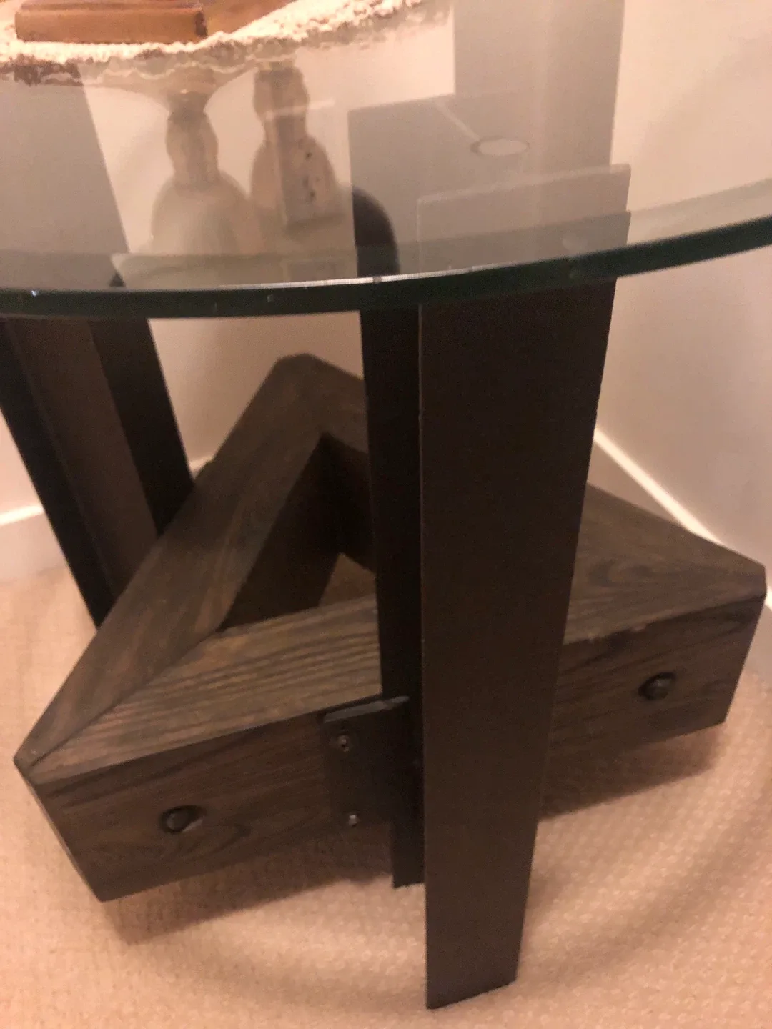 Glass Top Round Side Table image indicator(4)