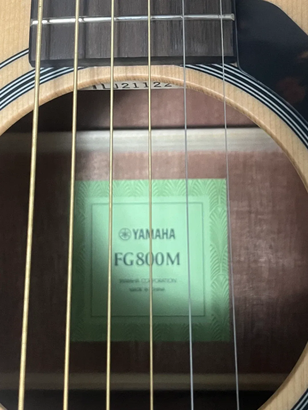 Yamaha FG800M Acoustic Guitar with Case image indicator(3)