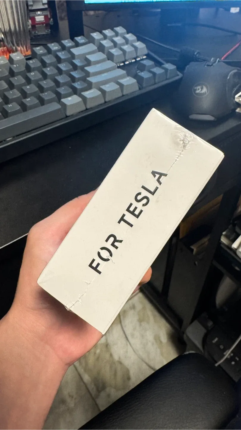 Tesla Android Auto Wireless CarPlay Adapter