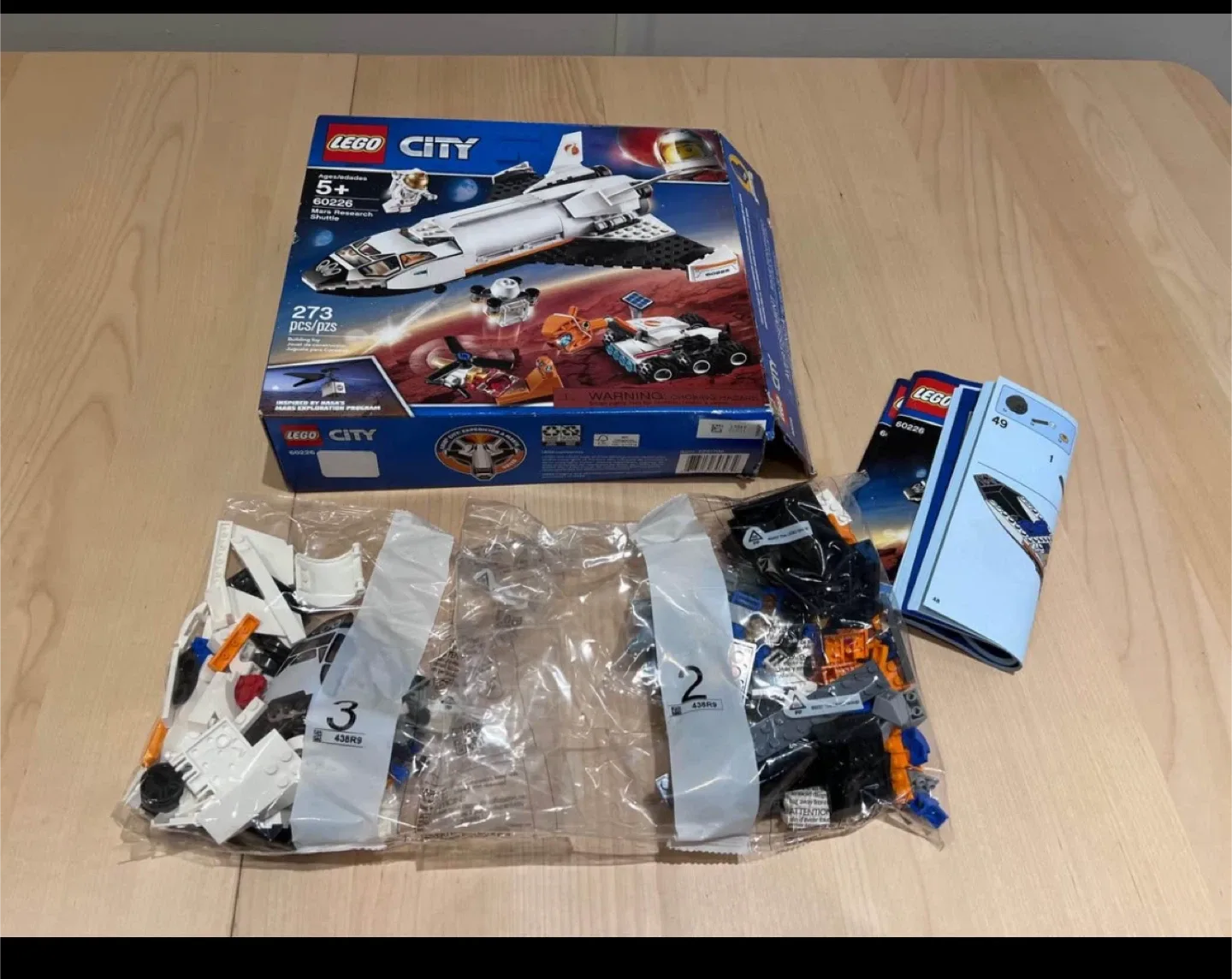 Retired Mars Research Shuttle 60226 | City | Official LEGO