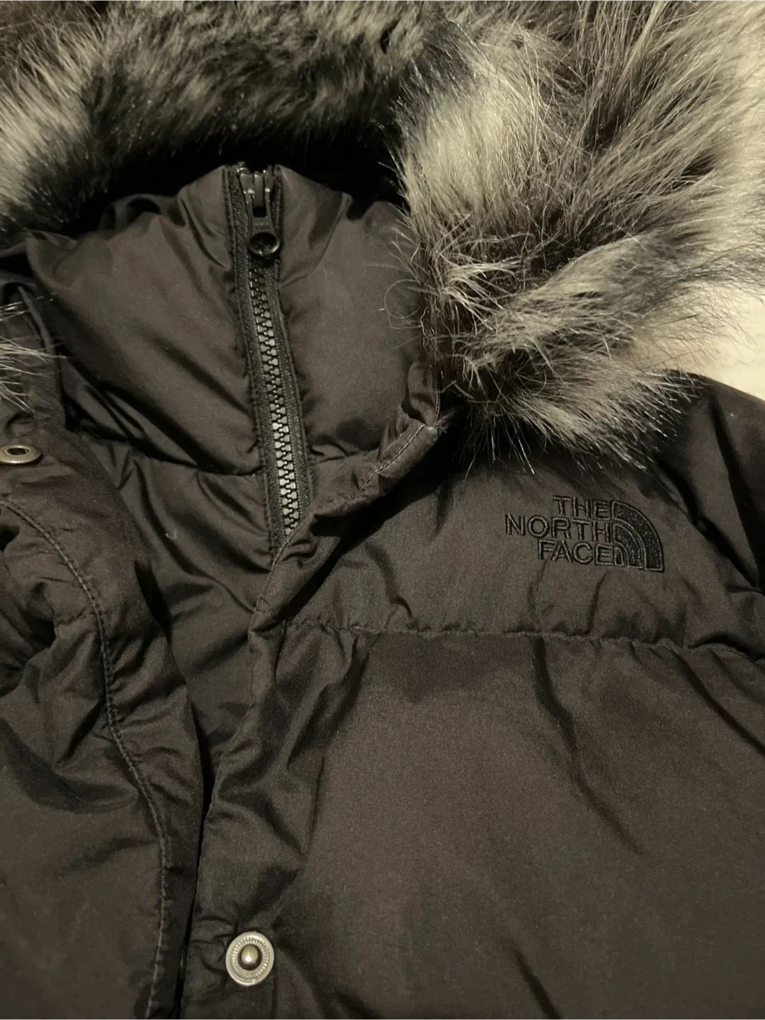 The North Face Puffer Jacket - Women's XS image indicator(2)