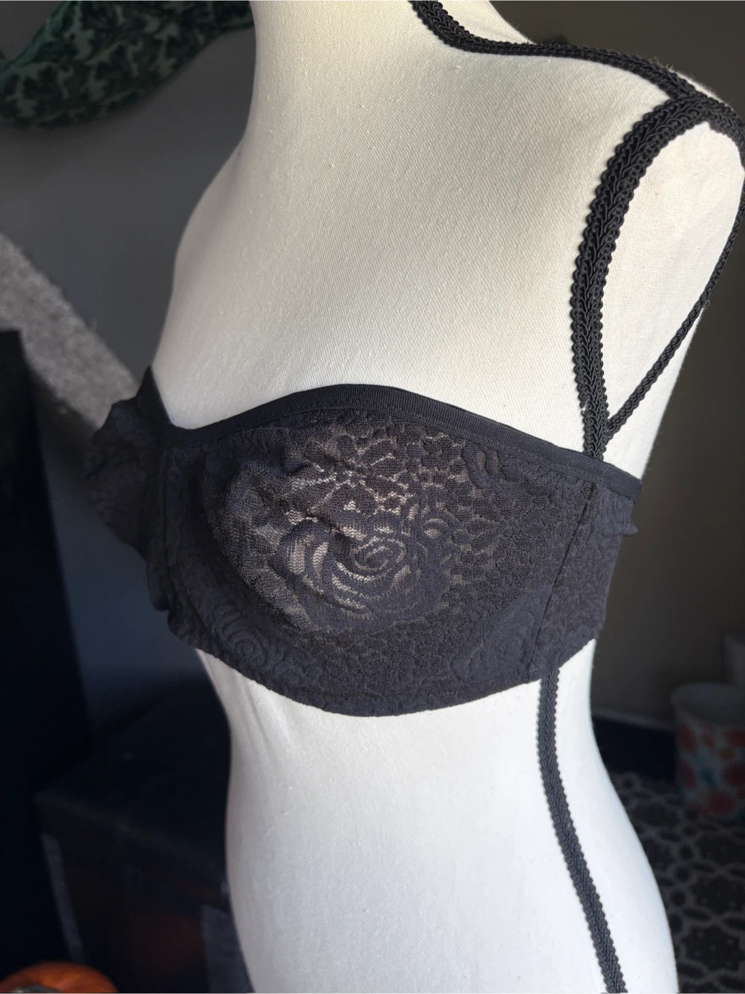 Wacoal Black Lace Strapless Bra - photo 5