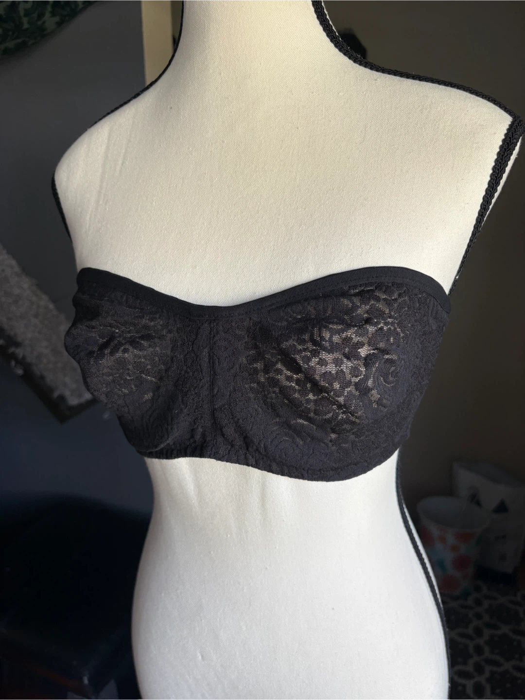 Wacoal Black Lace Strapless Bra