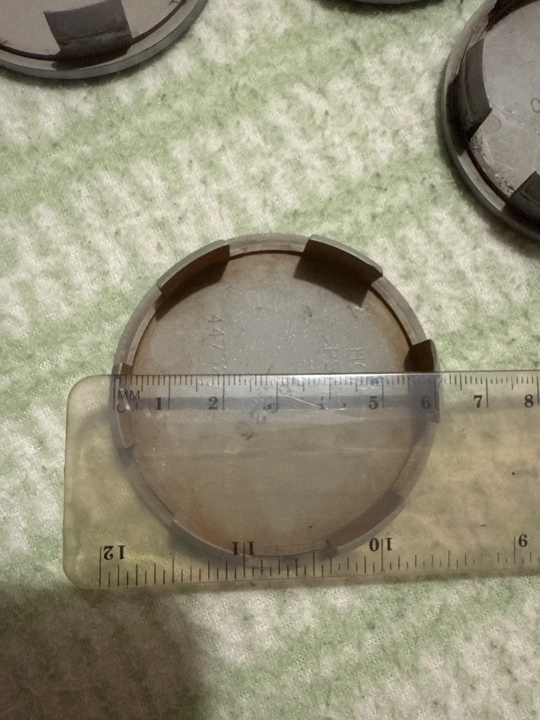 Honda & Acura Center Caps - Set of 4 image indicator(4)