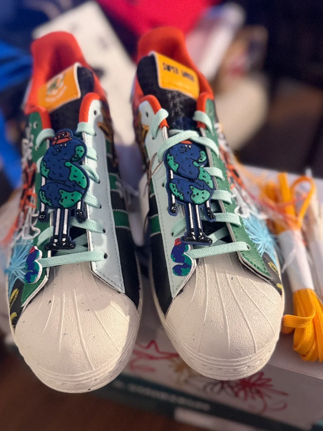 Adidas Superstar Sean Wotherspoon Super Earth image indicator(2)