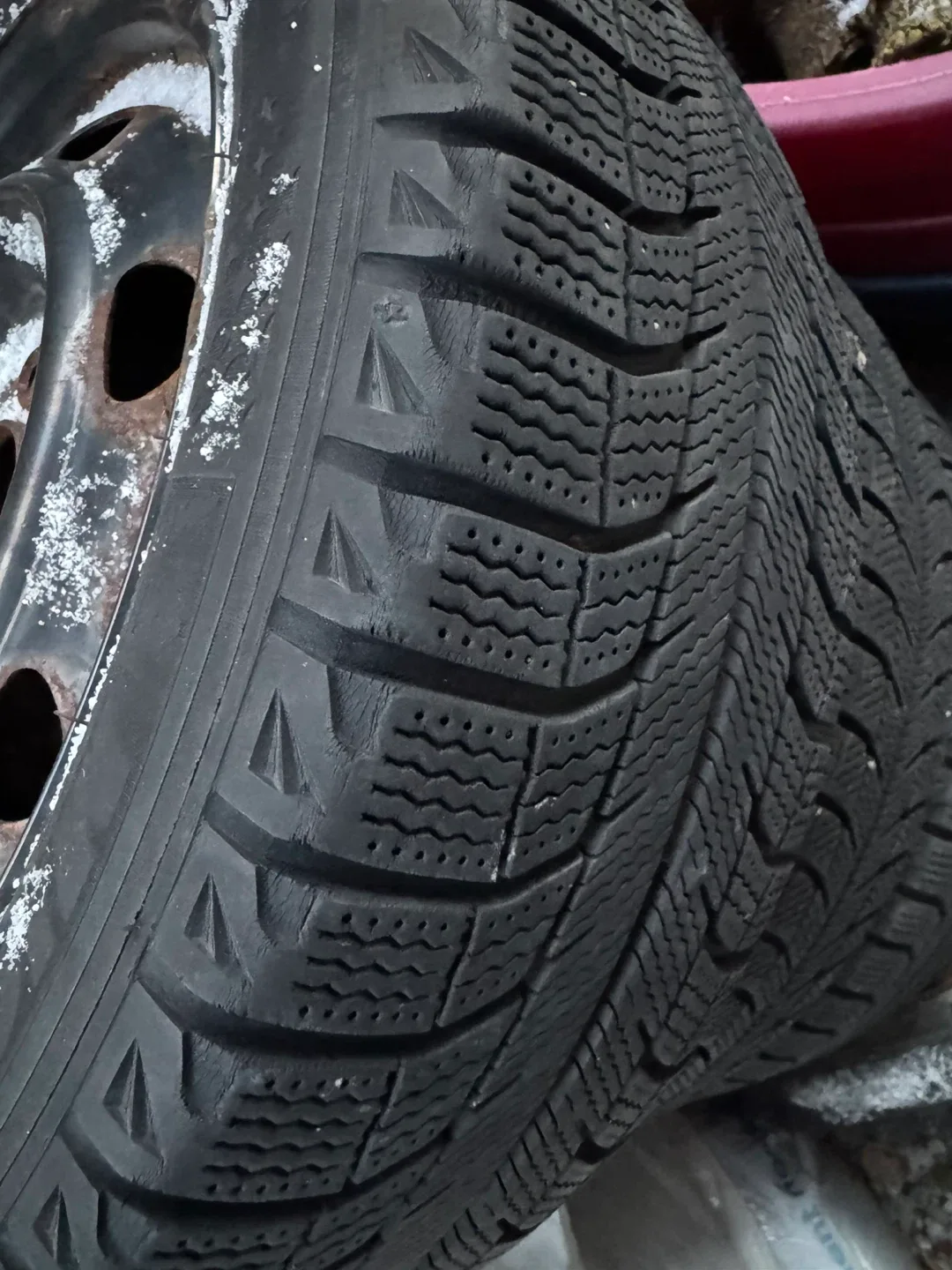 Michelin Winter Tire 205 55R16