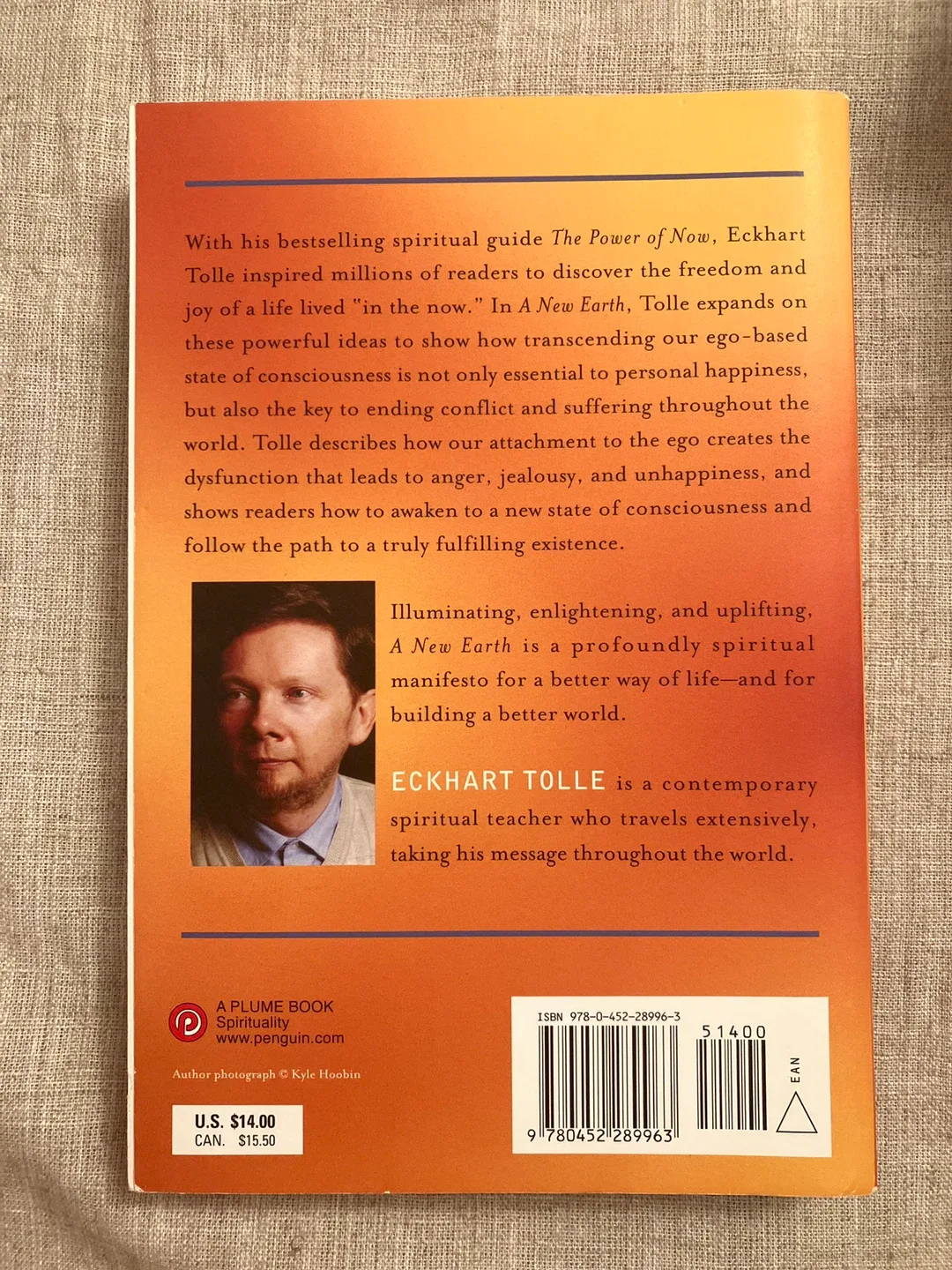 A New Earth by Eckhart Tolle image indicator(2)