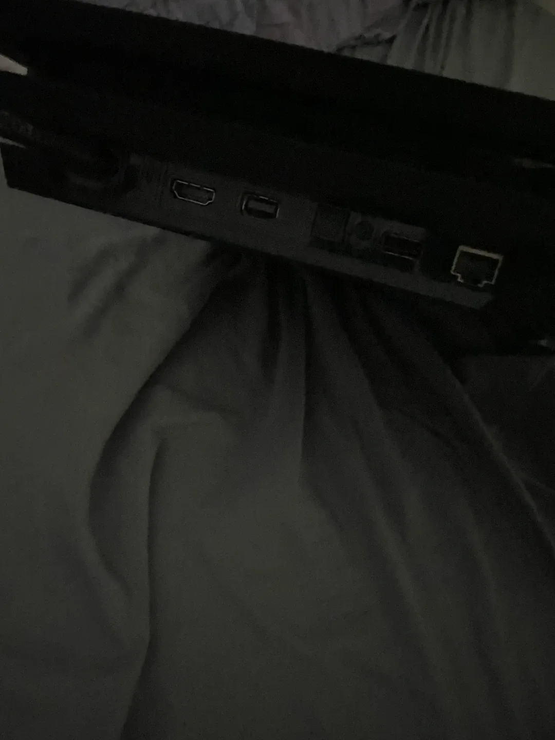 PlayStation 4 Pro - Great Condition image indicator(4)