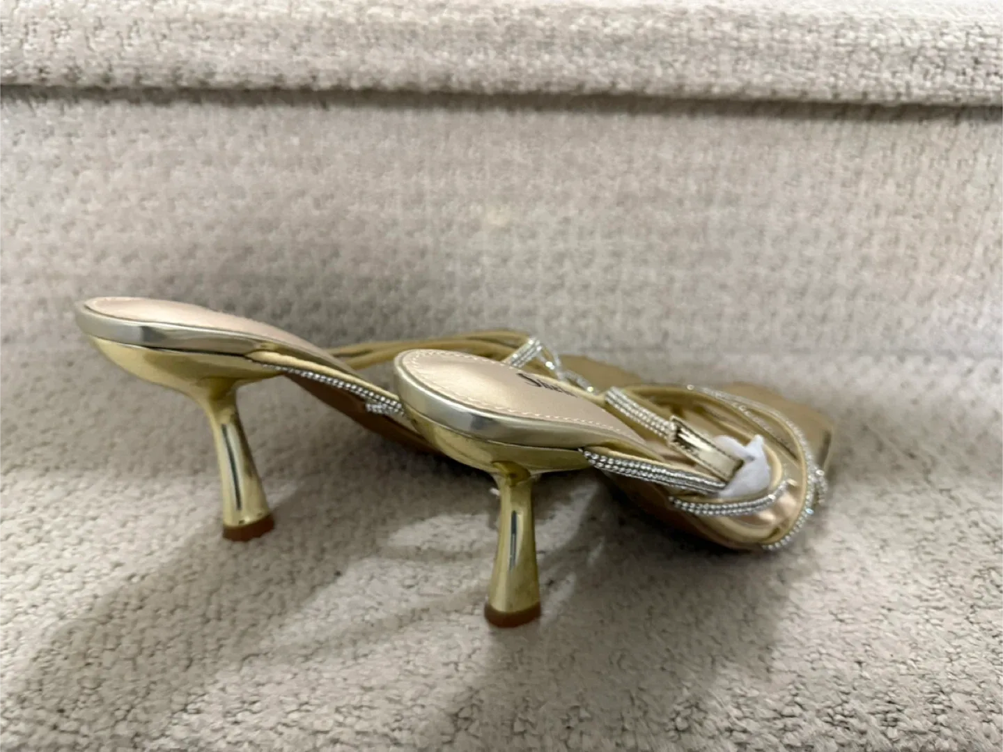 SheIn Gold Heels, Size 7 image indicator(2)
