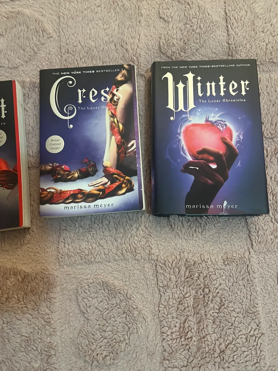 The Lunar Chronicles Series by Marissa Meyer image indicator(3)