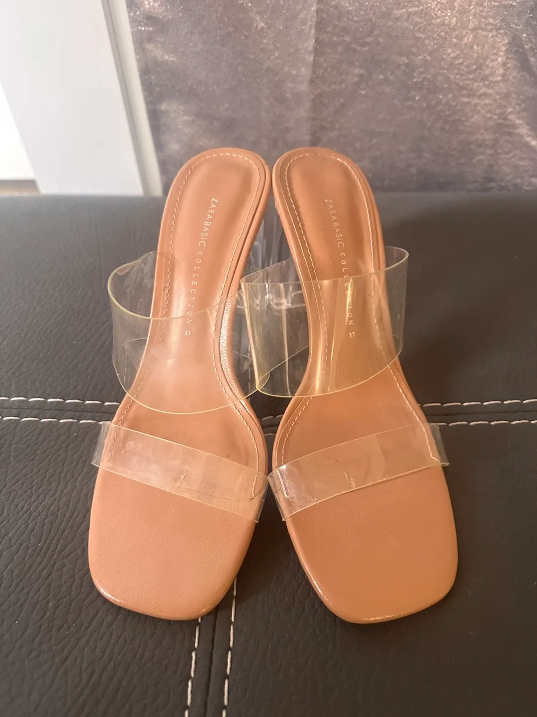 Mix of Heels image indicator(4)