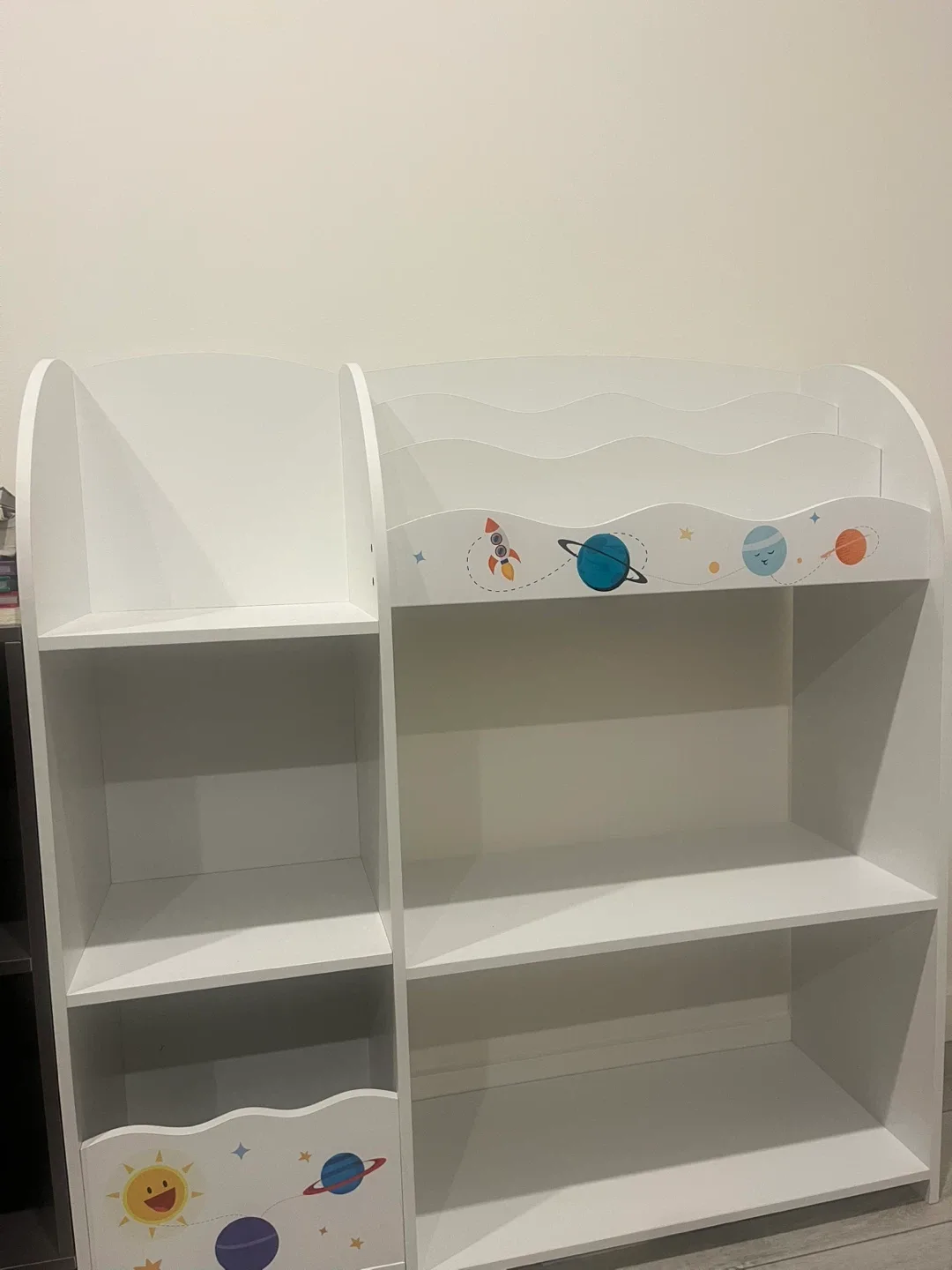 Kids' White Bookshelf with Space Theme image indicator(2)