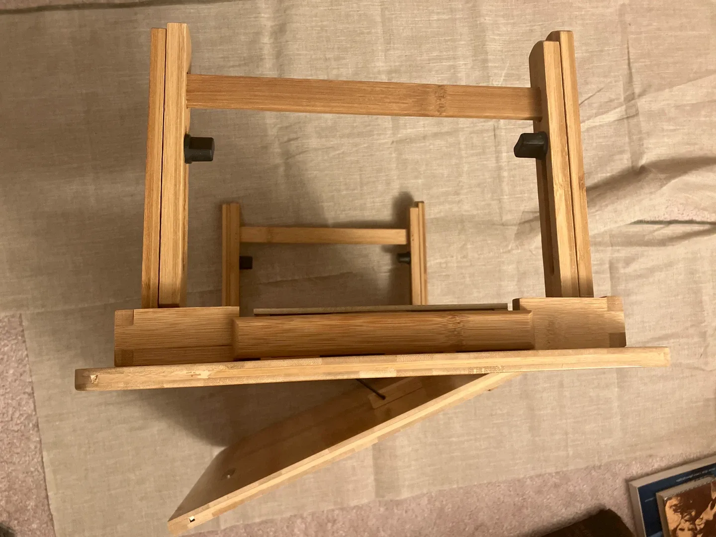 Adjustable Bamboo Laptop Desk image indicator(9)