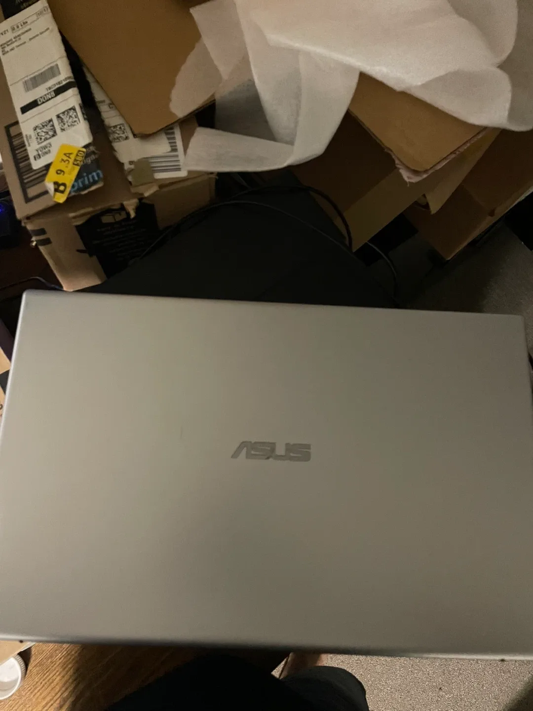ASUS VivoBook 17 Laptop image indicator(7)