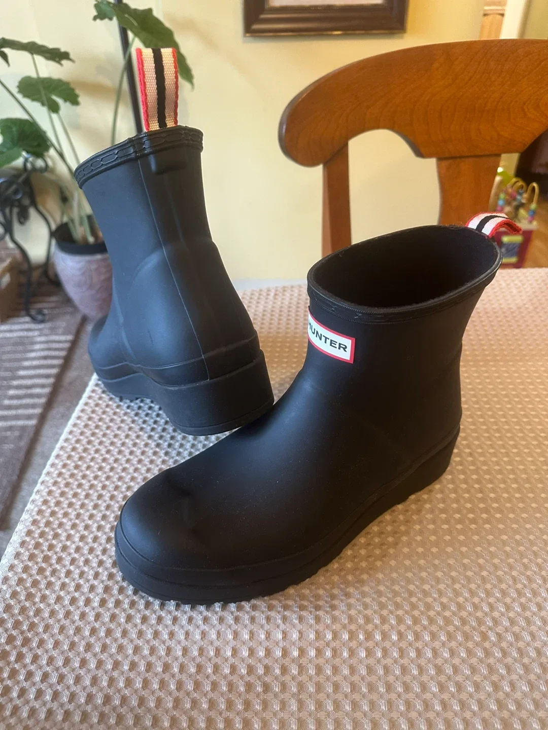 Hunter Black Ankle Rain Boots - Size 7