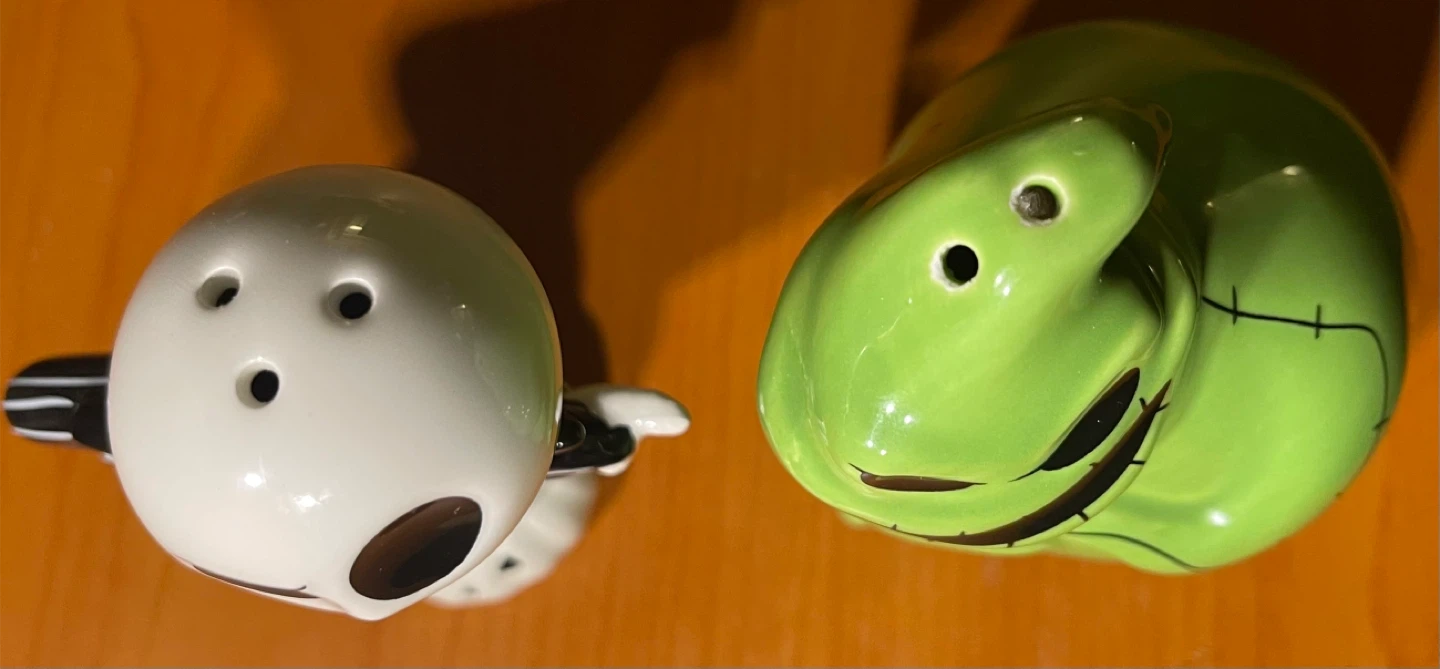 Disney Nightmare Before Christmas Salt & Pepper Shakers - photo 3