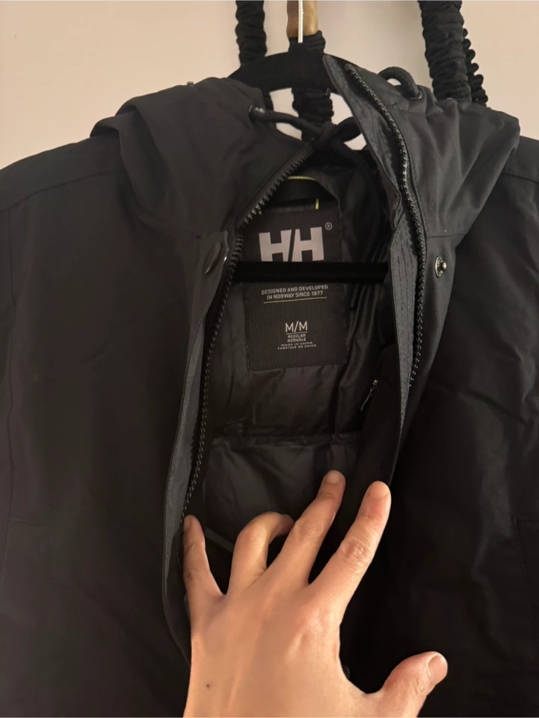Helly Hansen Coat - Size M/M Womens - photo 3