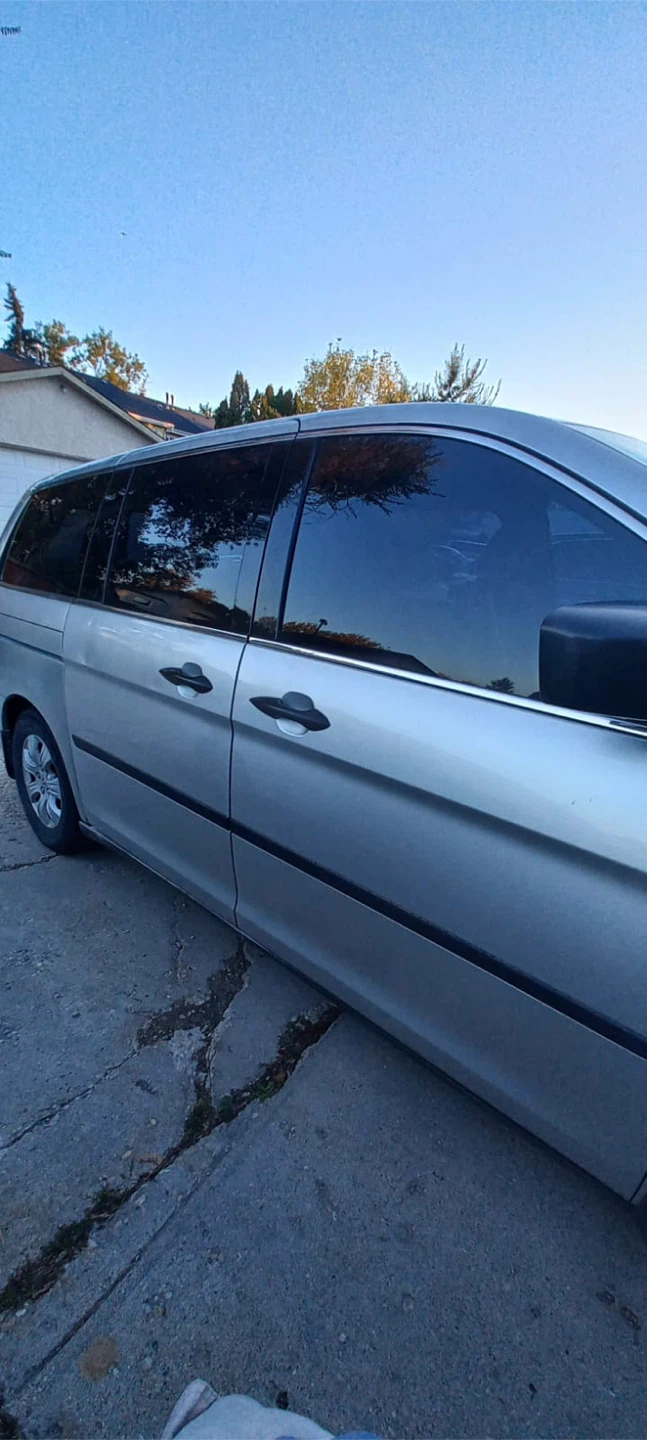2008 Honda Odyssey Minivan - photo 3