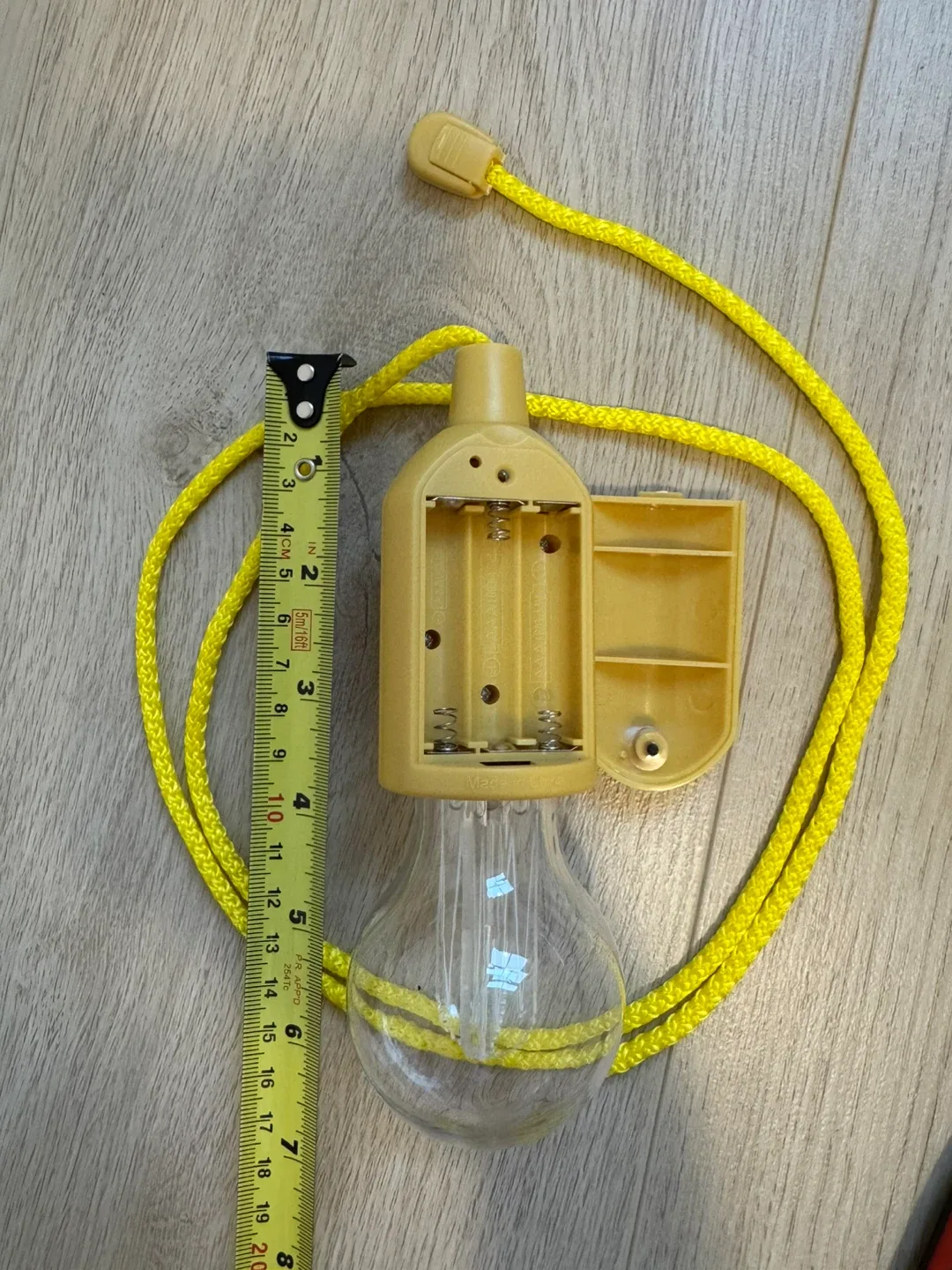 Child-safe, plastic light bulbs (BRAND NEW) image indicator(3)