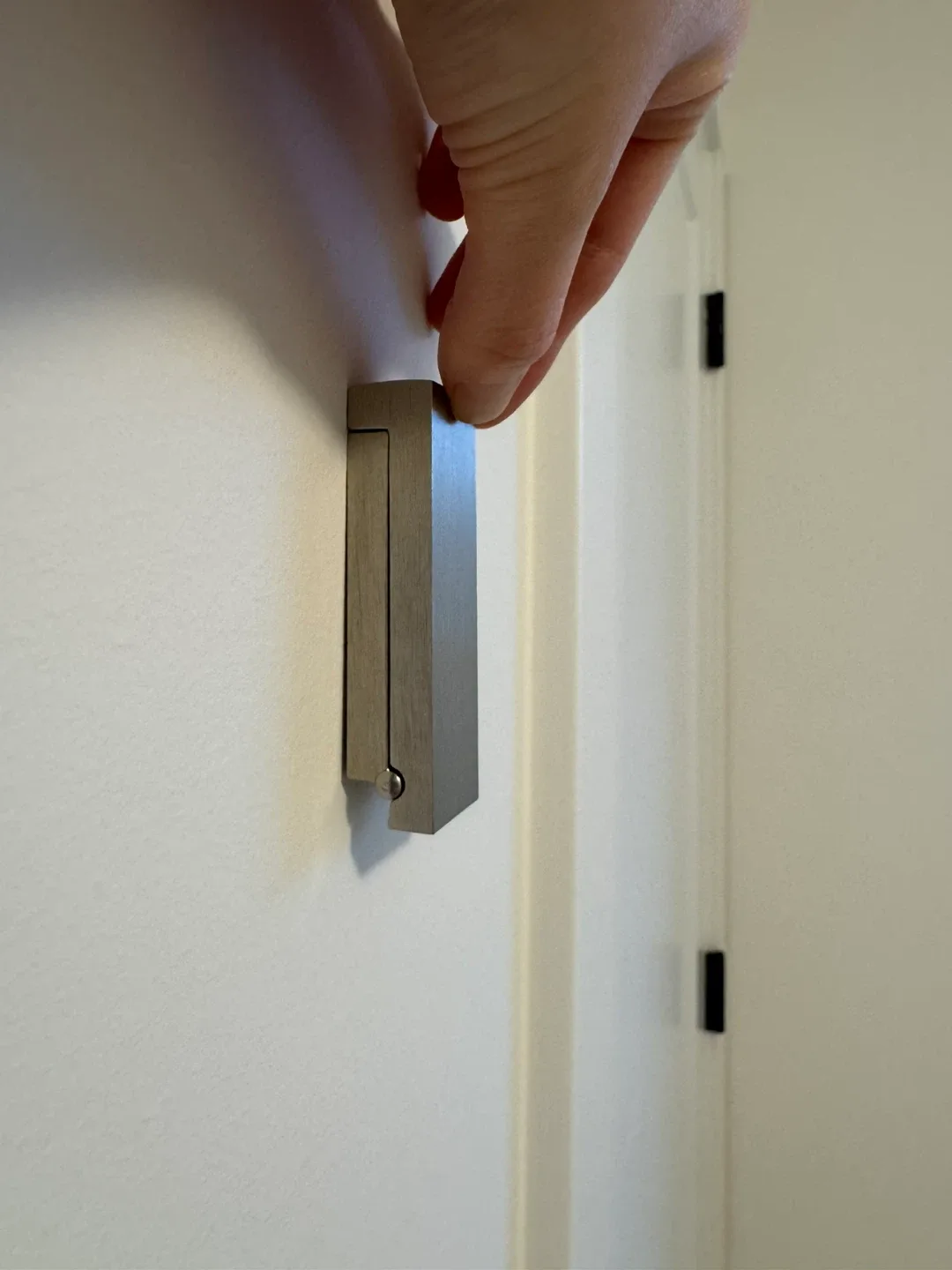 IKEA wall hooks - quantity of 3, metal, foldable image indicator(2)