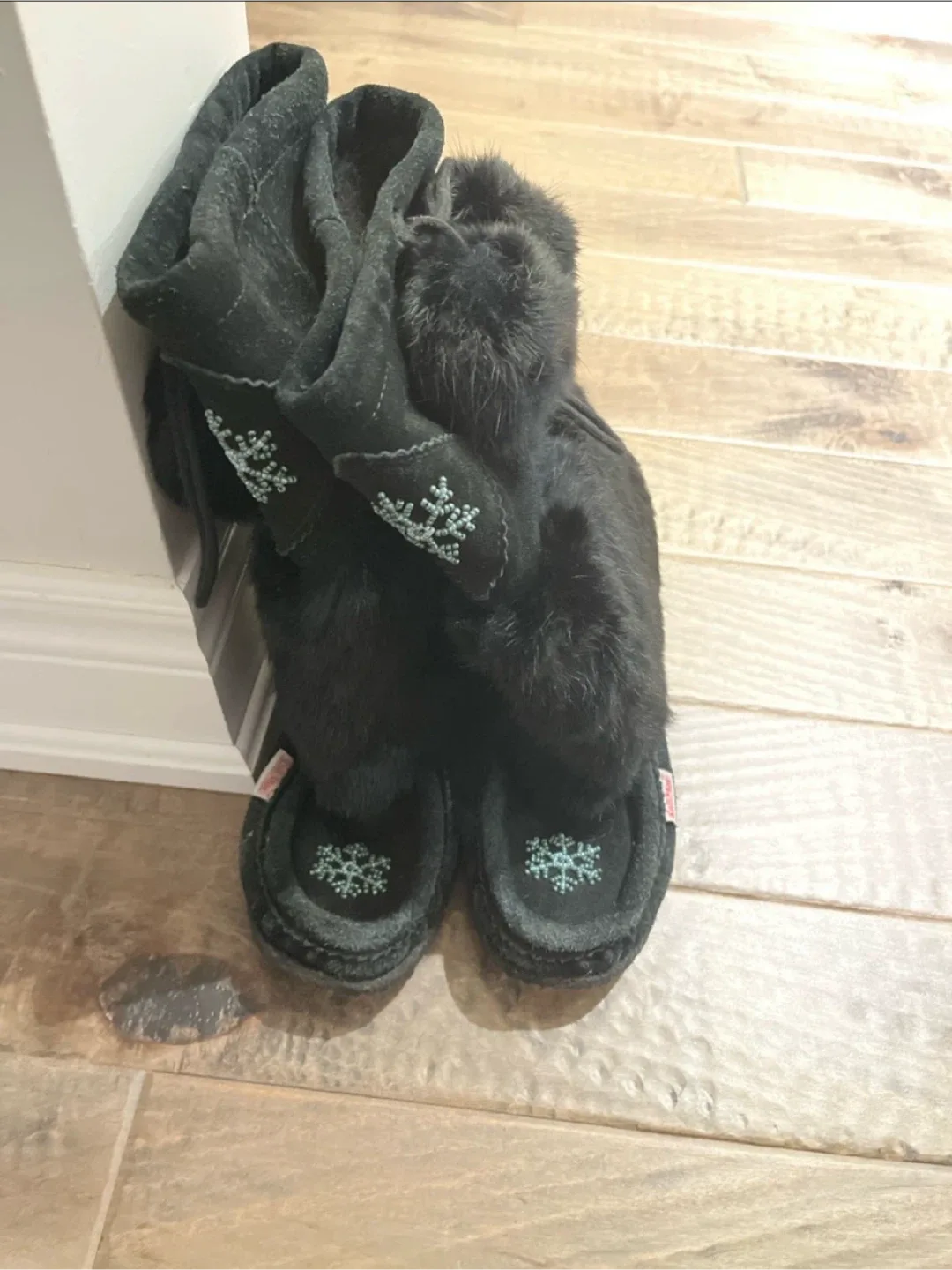 SoftMoc Black Winter Boots