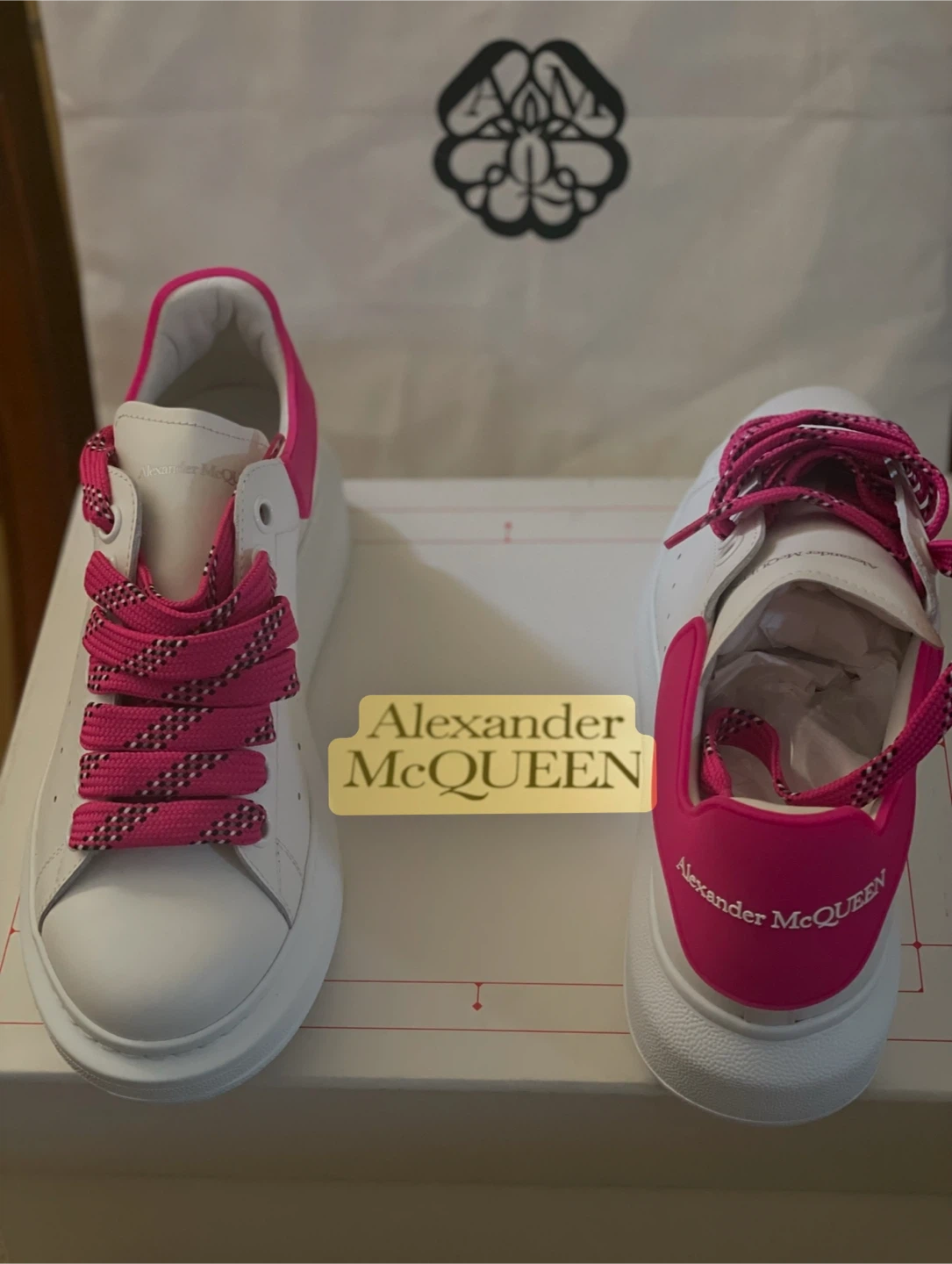 Alexander McQueen White/Pink Sneakers, Size 37 - photo 3