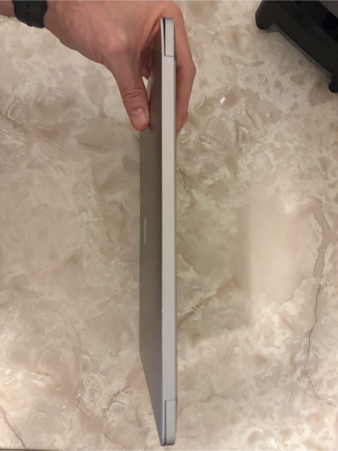 2020 MacBook Air 13" Retina – i3, 8GB RAM, 128GB SSD - photo 5