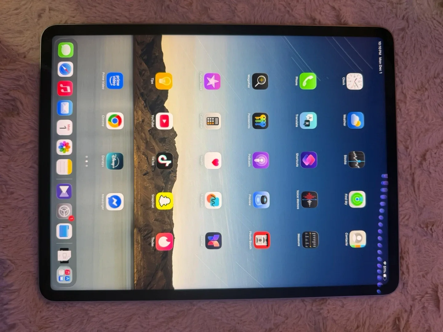 Apple iPad Pro 12.9-inch (6th Gen) 512GB image indicator(3)