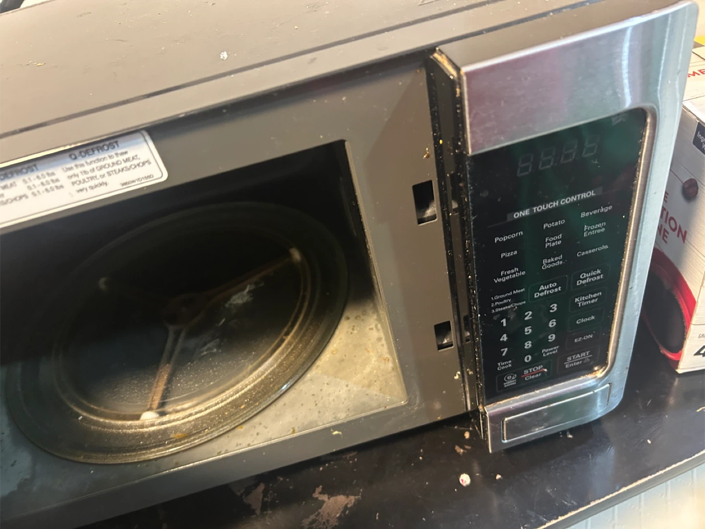 LG Microwave - One Touch Control - photo 2