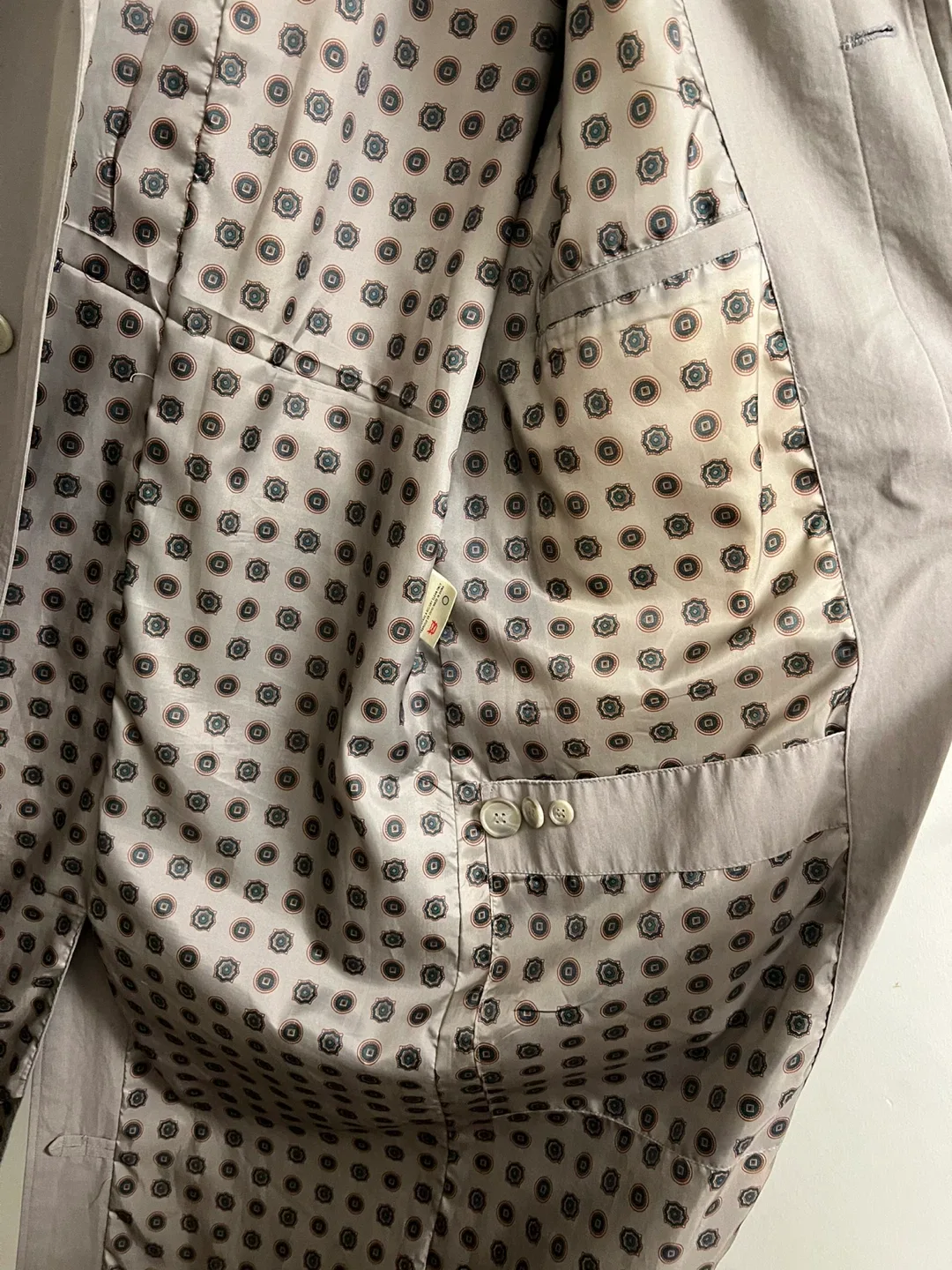 Men’s Trench Coat image indicator(3)