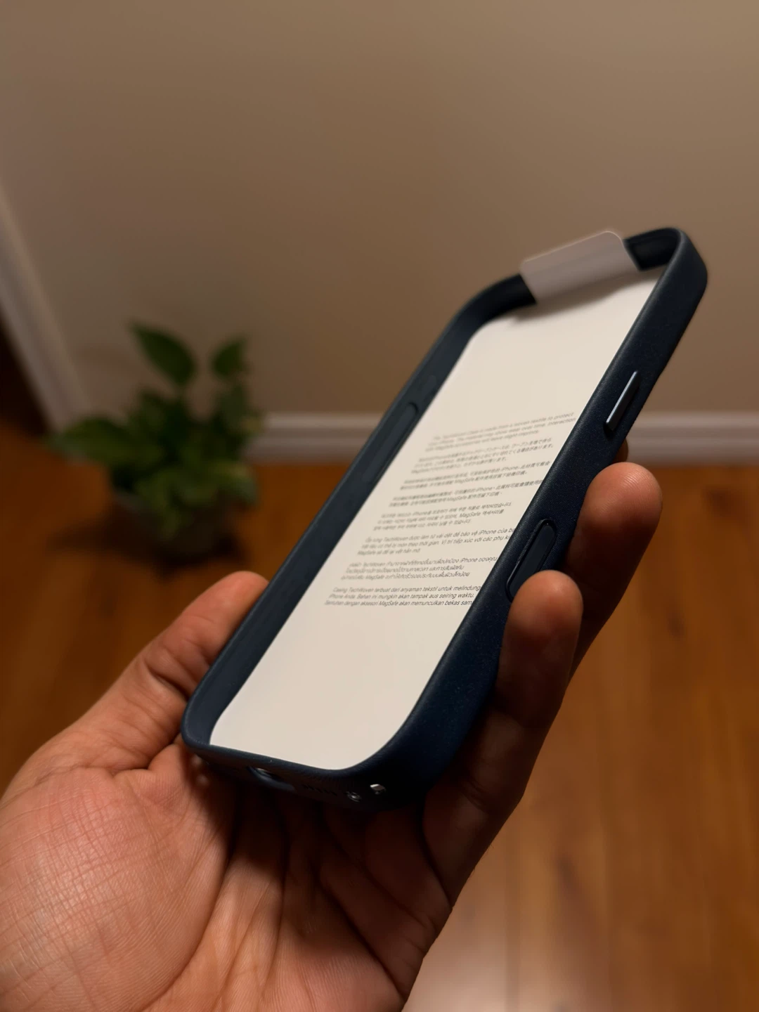 iPhone 17 pro TechWoven - photo 3