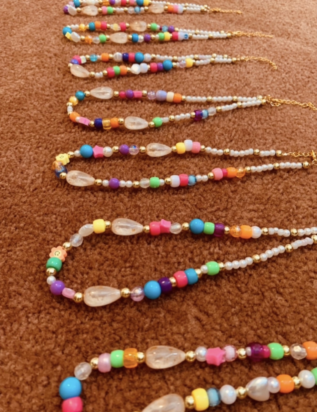 Handmade Beaded Necklace - photo 3