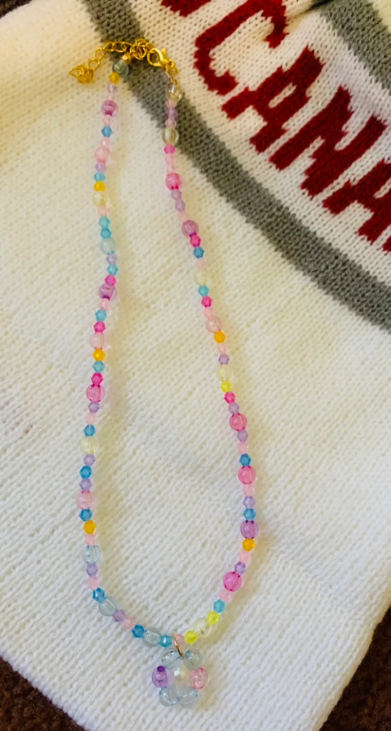 Handmade Beaded Necklace image indicator(9)