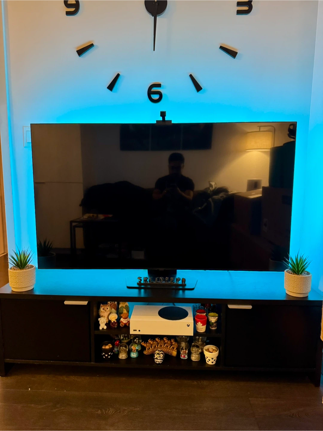 TV Stand with Storage and Shelves for 55, 65 Inch TV - Black. - photo 3
