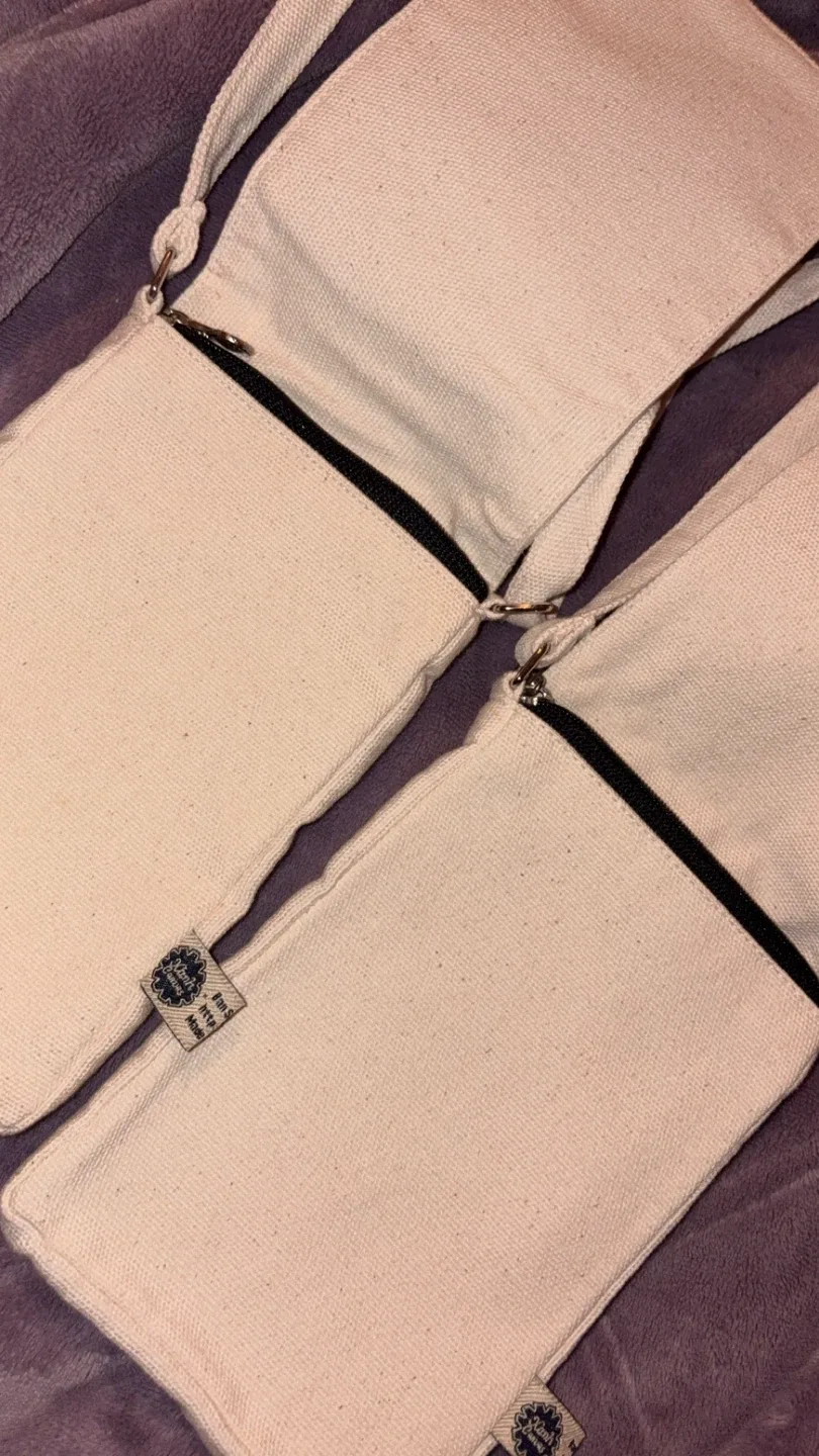 Vietnam & Saigon Canvas Crossbody Bags image indicator(3)