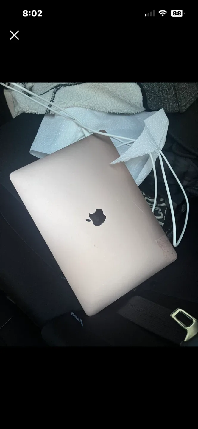 Apple Macbook 2019 #Cleanout