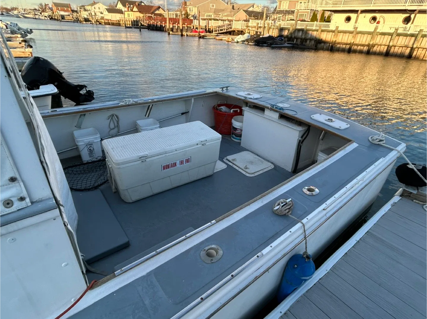 1983/25’/BHM/Only 3200 Hours/1991 Volvo 4 Cyl Diesel image indicator(5)