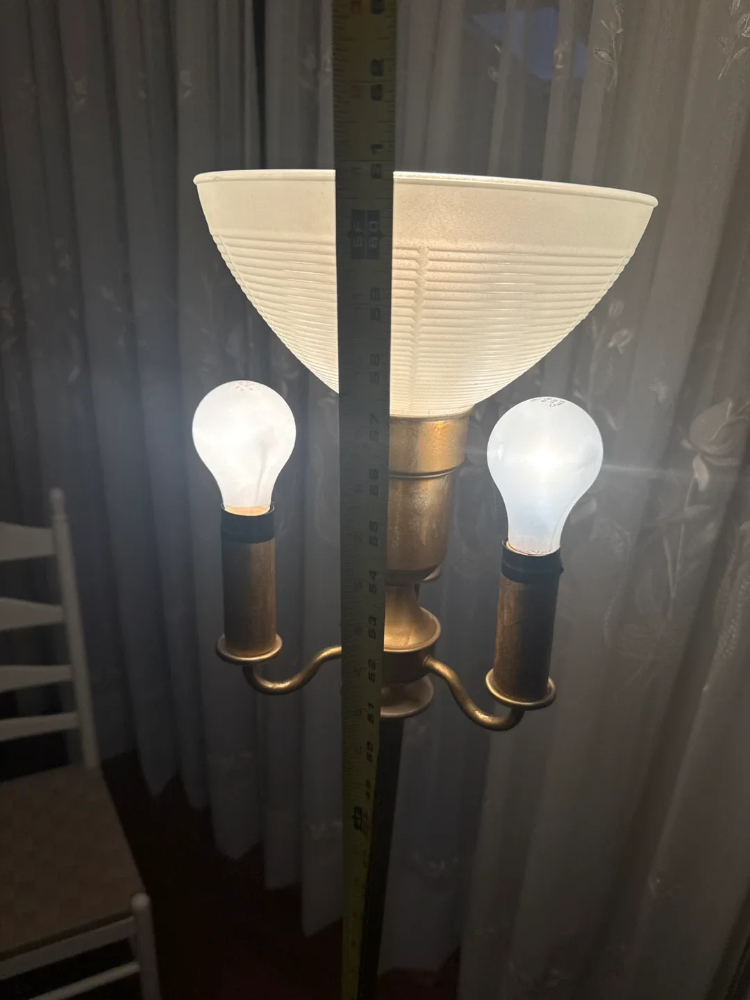 Vintage Brass Floor Lamp image indicator(2)