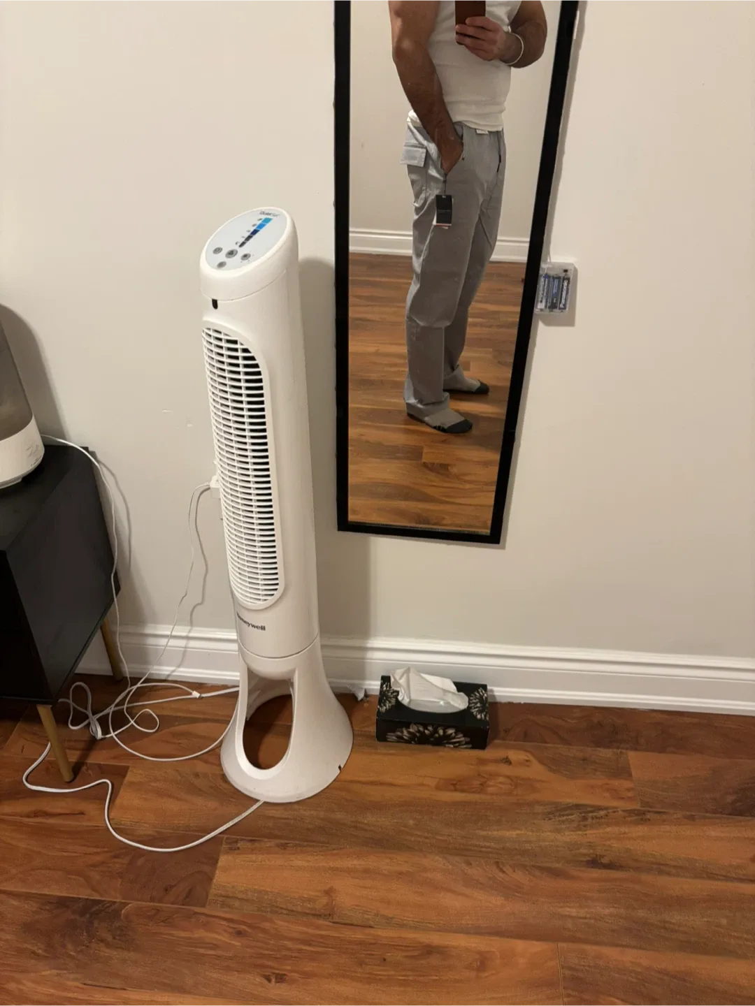 Athletic Fit Comfort Zone Pants XL image indicator(4)