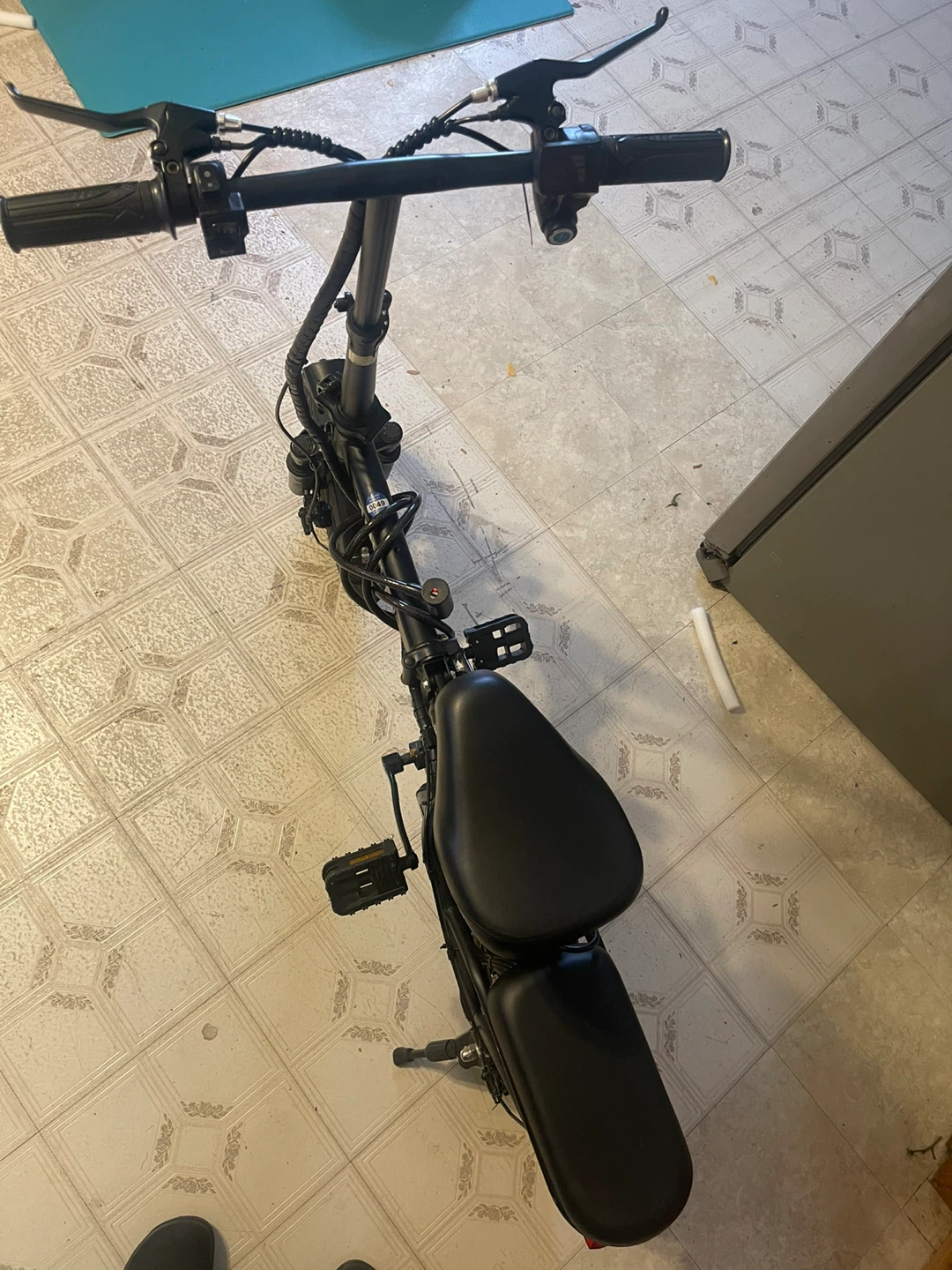 Aoeike Electric Folding Bike - Black - photo 2