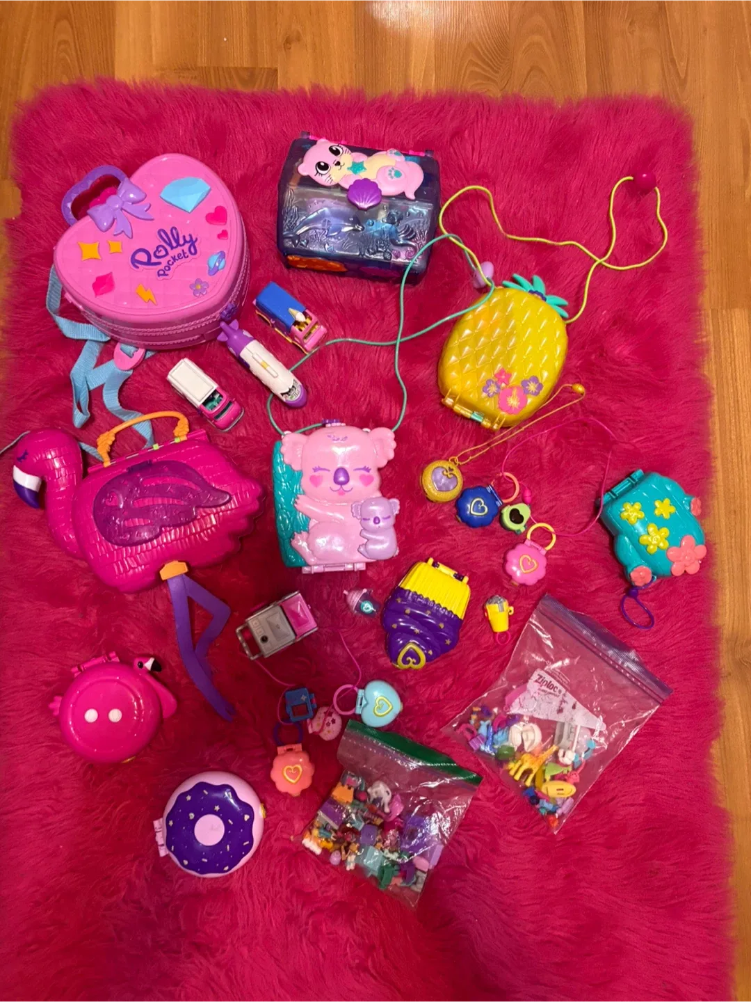 Polly Pocket Vintage Lot image indicator(3)