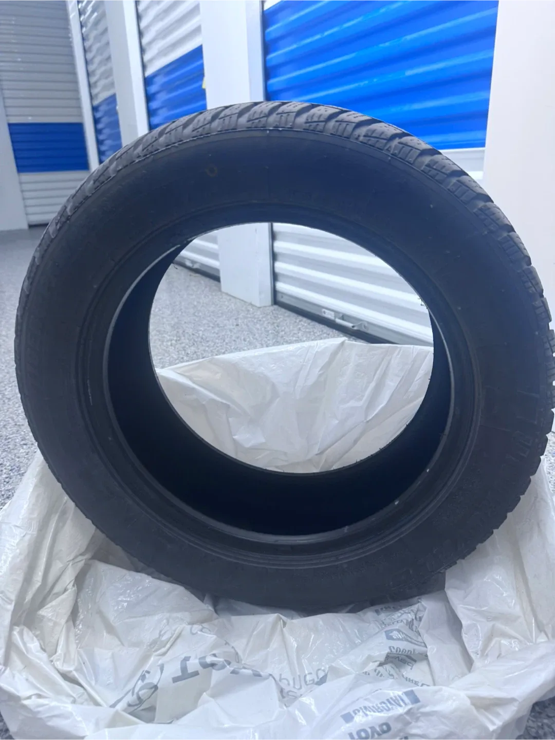 Tiger Paw Ice & Snow 3 205/55R16 Tire