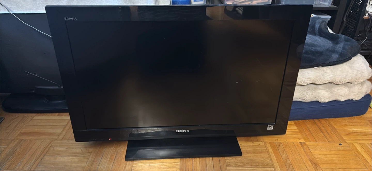 32” Sony TV - photo 2