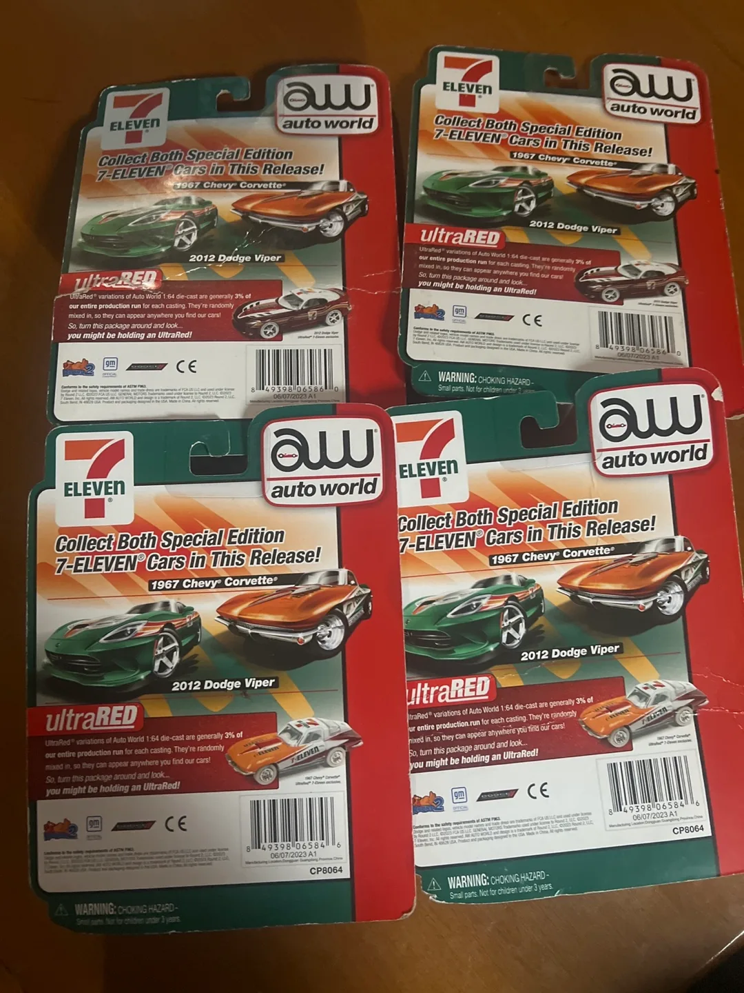 Auto World 7-Eleven Die-Cast Cars image indicator(2)