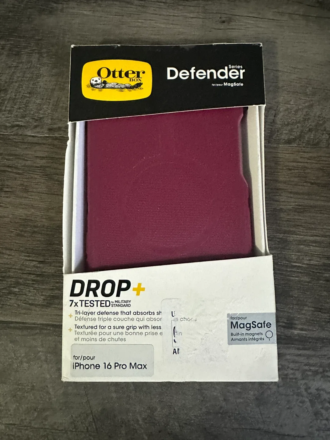 New! OtterBox iPhone 16 Pro Max Defender Case - Foxberry